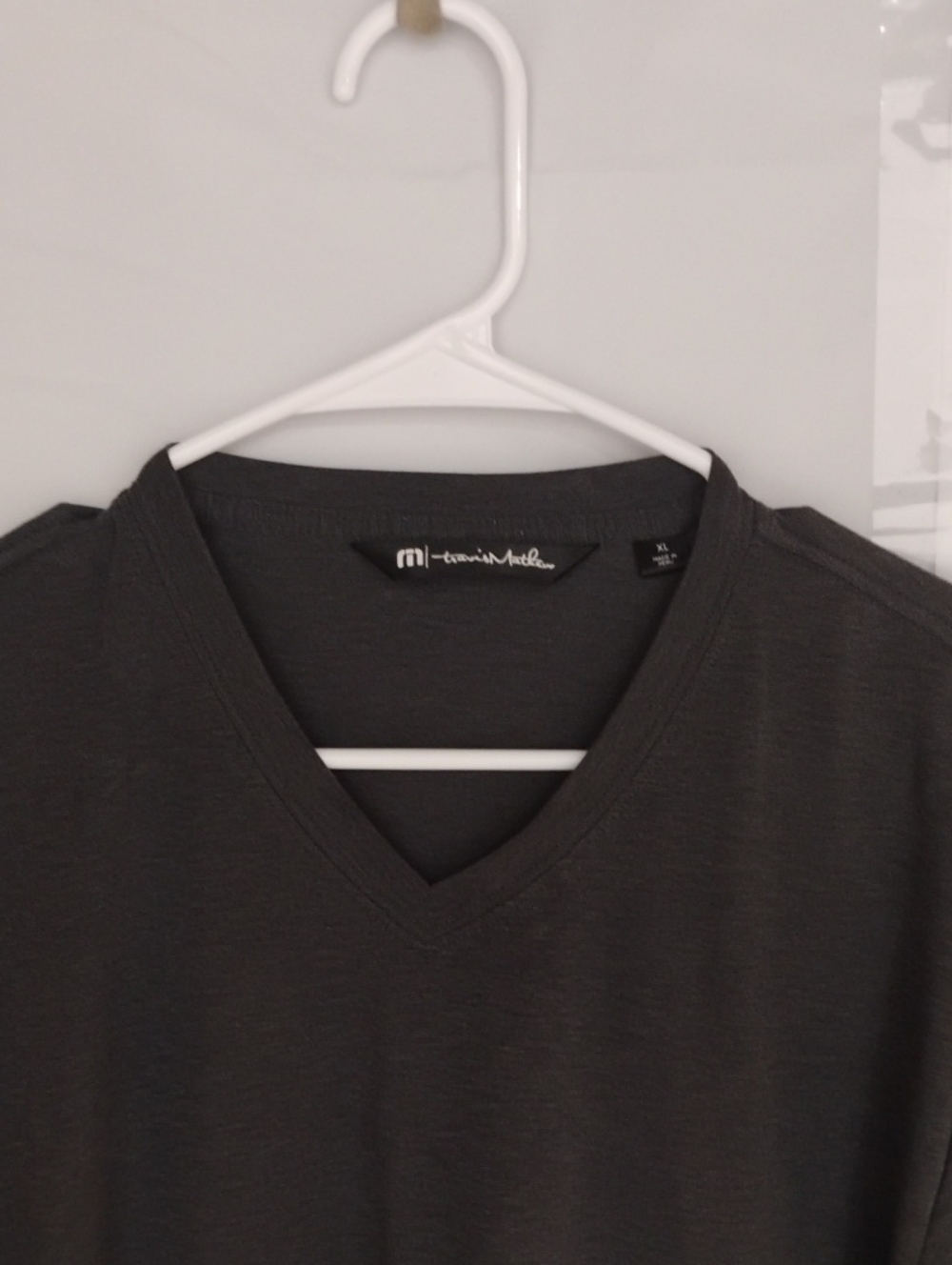 TRAVIS MATHEW Men's V-Neck Tee - Charcoal Gray